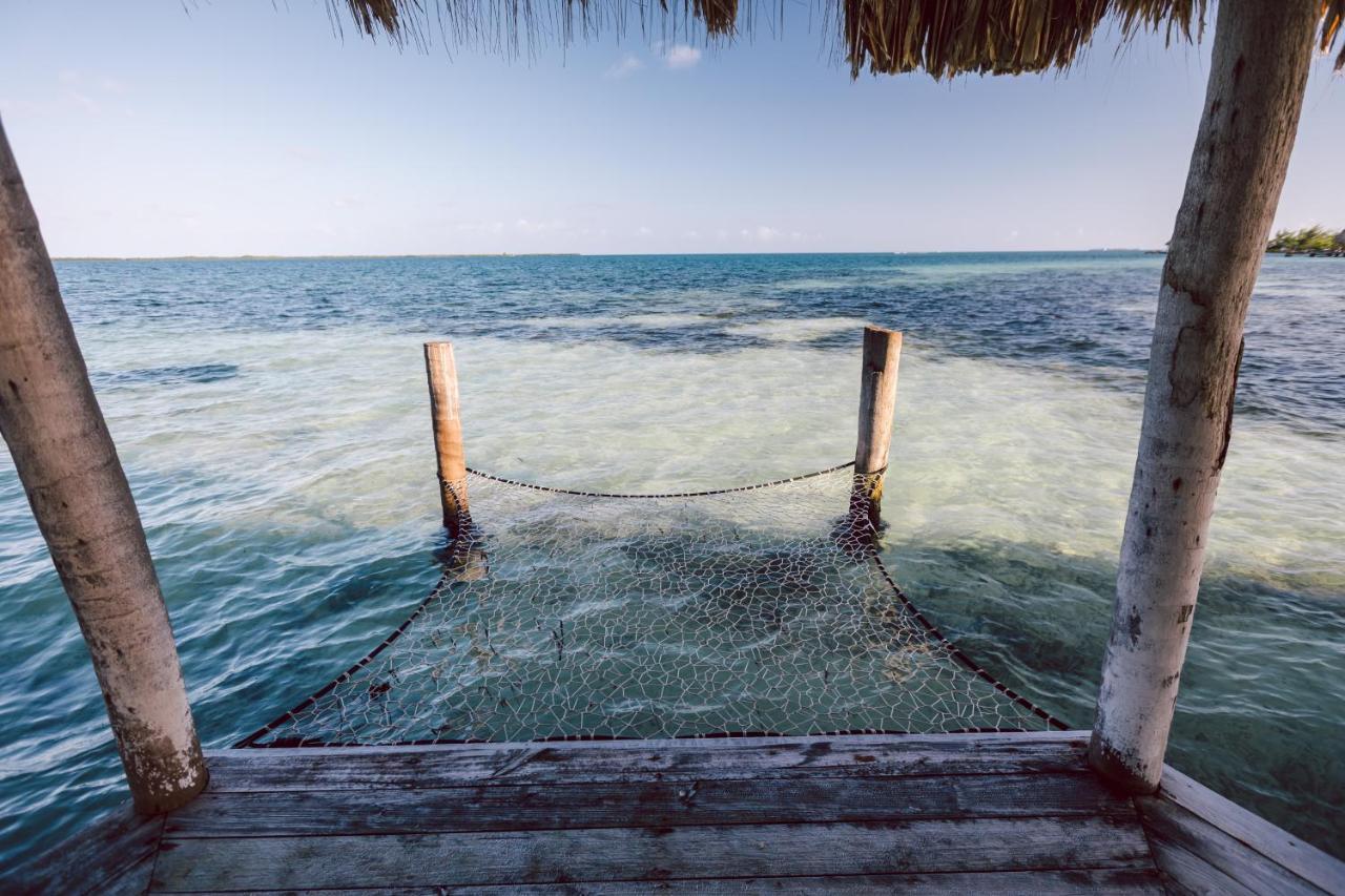Thatch Caye Resort A Muy'Ono Resort ホプキンズ エクステリア 写真