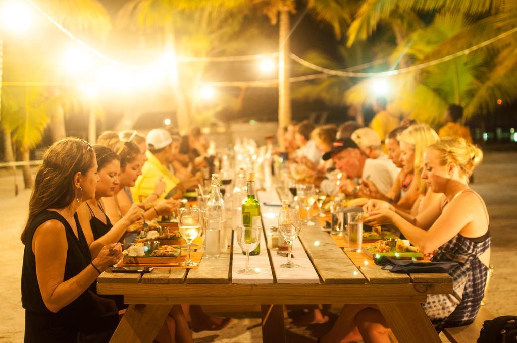 Thatch Caye Resort A Muy'Ono Resort ホプキンズ エクステリア 写真