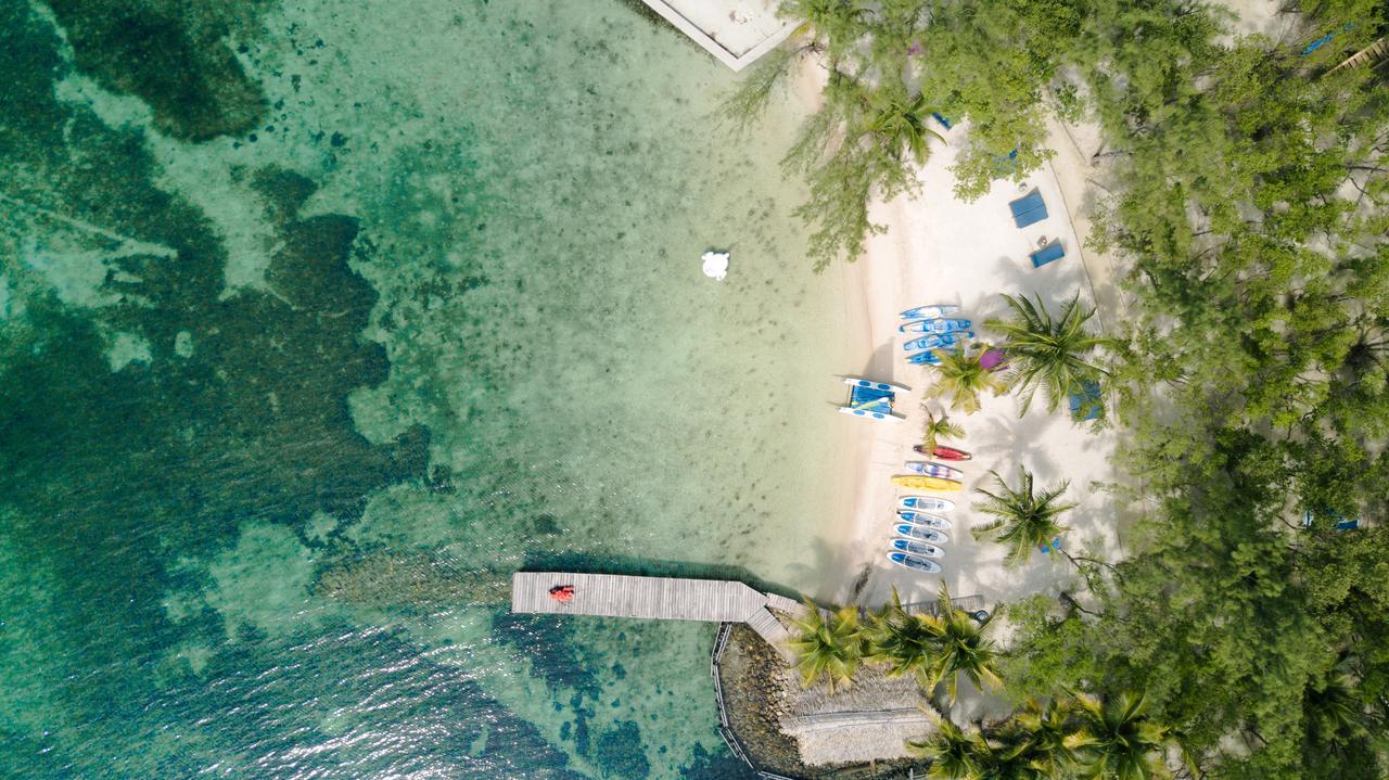 Thatch Caye Resort A Muy'Ono Resort ホプキンズ エクステリア 写真