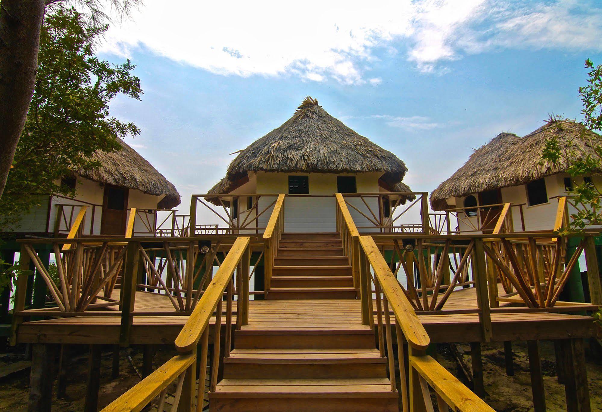 Thatch Caye Resort A Muy'Ono Resort ホプキンズ エクステリア 写真