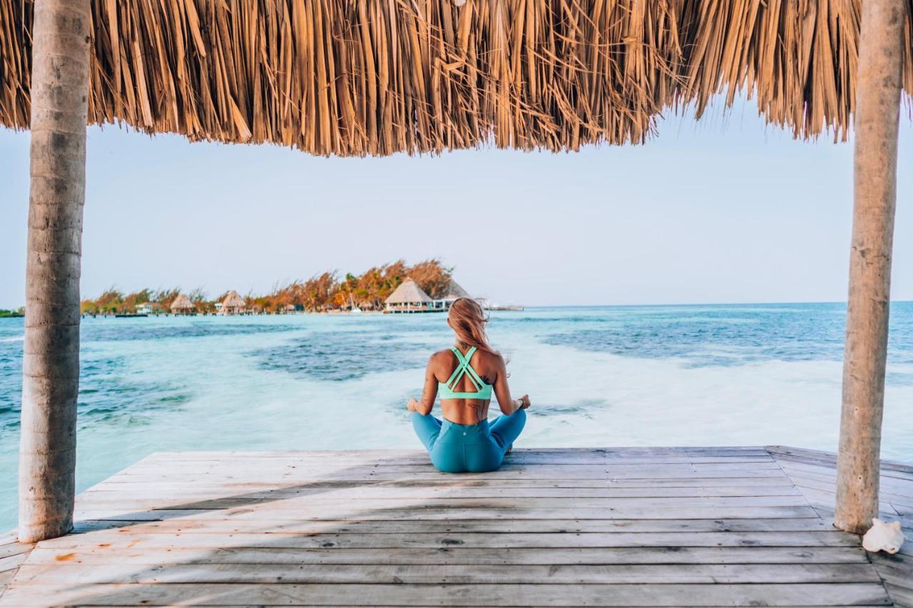 Thatch Caye Resort A Muy'Ono Resort ホプキンズ エクステリア 写真