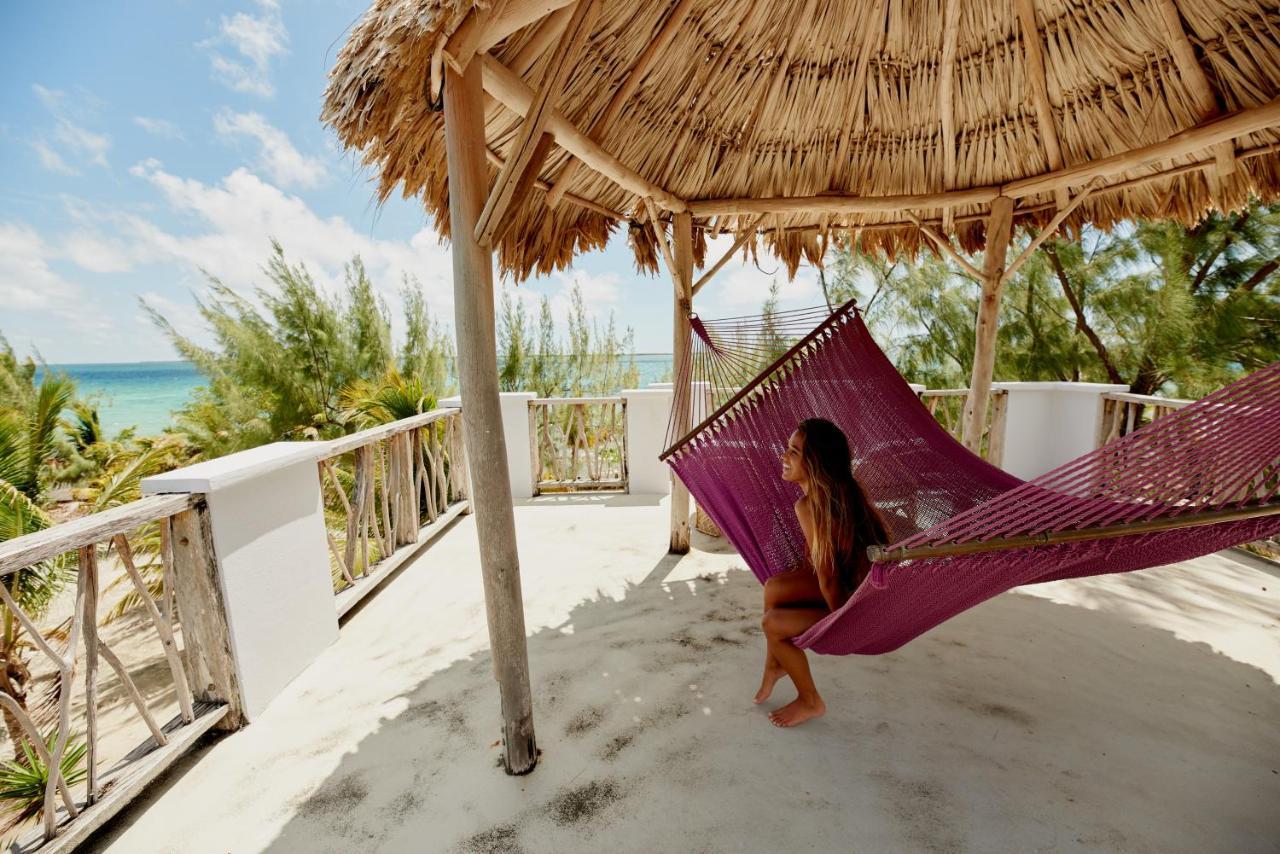 Thatch Caye Resort A Muy'Ono Resort ホプキンズ エクステリア 写真